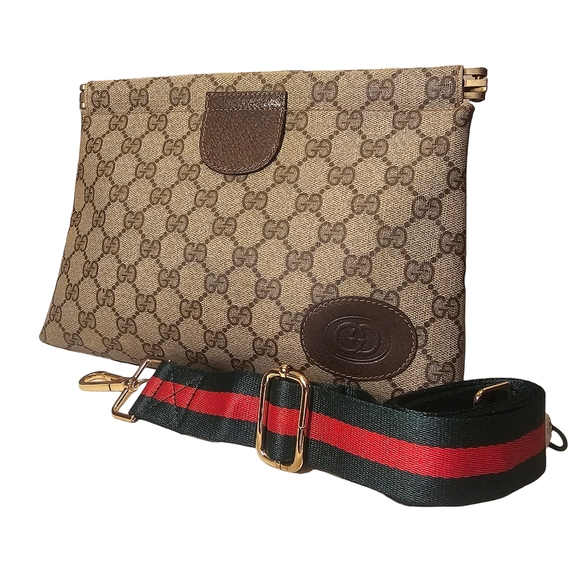 Gucci Handbags - GUCCI CROSSBODY
